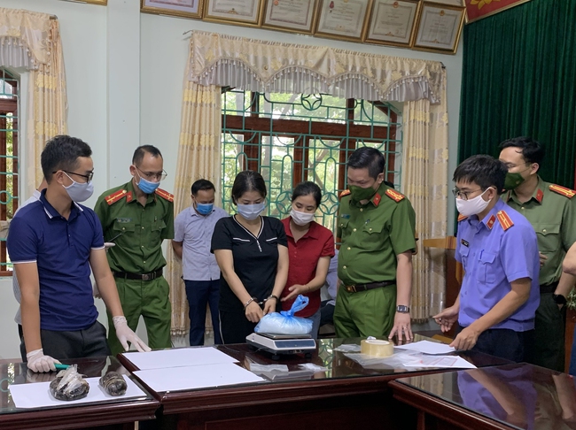 Lai Châu: Phá chuyên án 596T bắt  đối tượng nam, nữ thu 3,4kg ma tuý   - Ảnh 2.