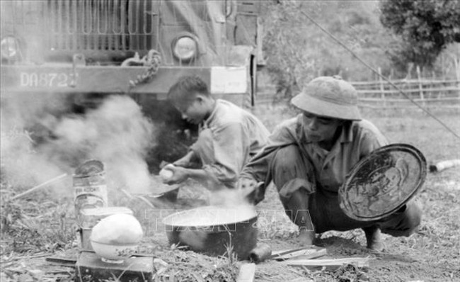 Cha đẻ bếp không khói huyền thoại của Quân đội Nhân dân Việt Nam - Ảnh 6.