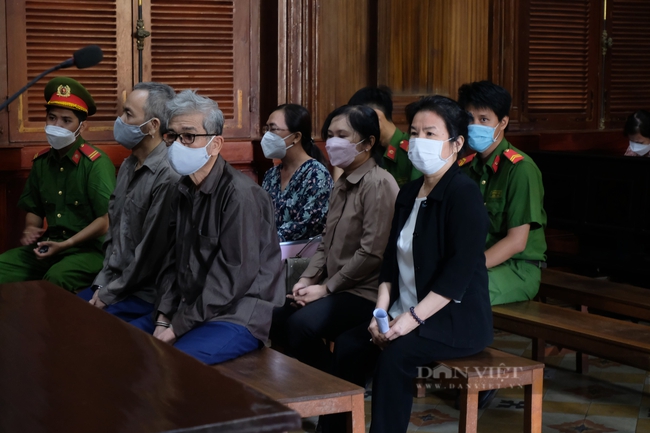 Vụ gây thất thoát 17,7 tỷ đồng: Cựu Chánh thanh tra Sở tài chính TP.HCM Lê Thị Thanh Tuyền lãnh án 3 năm tù - Ảnh 1.