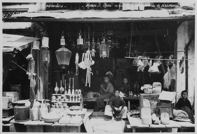 Ảnh lạ về các cửa hàng ở Hà Nội năm 1950 (kỳ 2) - Ảnh 8.