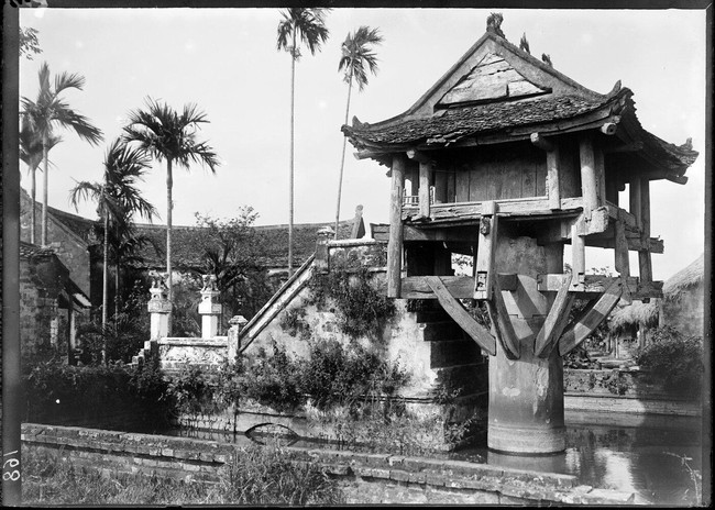 Loạt ảnh cực hiếm về chùa Một Cột thế kỷ 19 - Ảnh 4.
