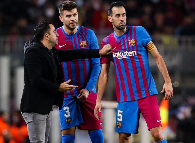 Barcelona thắng nhọc &quot;tí hon&quot;, Xavi báo tin không vui về &quot;bom tấn&quot; - Ảnh 1.
