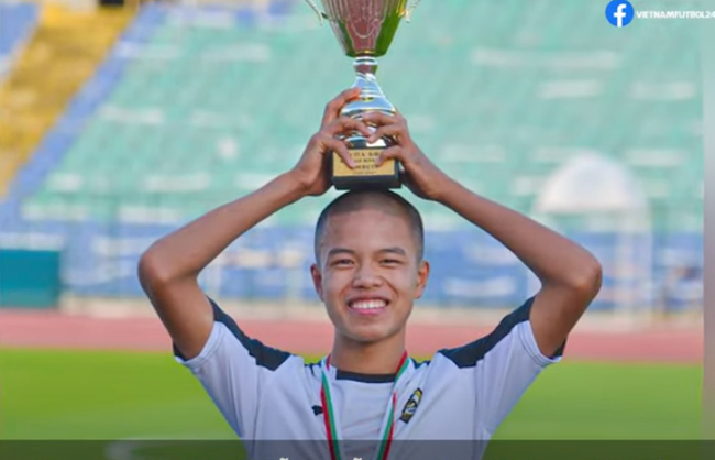 Đỗ Nguyễn Thành Trung: Cầu thủ Việt kiều đang dự vòng loại U17 EURO 2022 - Ảnh 2.