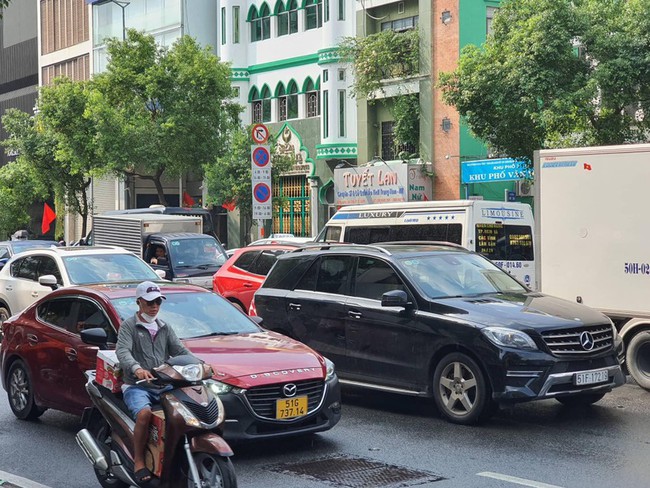 Người Việt sắp được mua ô tô, xe máy giá rẻ - Ảnh 1.