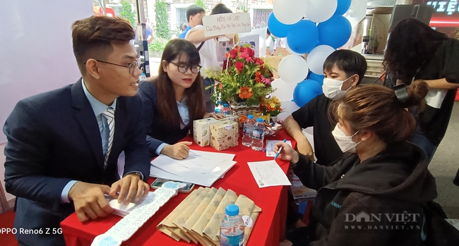 Gần 4.500 vị trí tuyển dụng cho sinh viên tại Job Fair NLU 2022 - Ảnh 4.