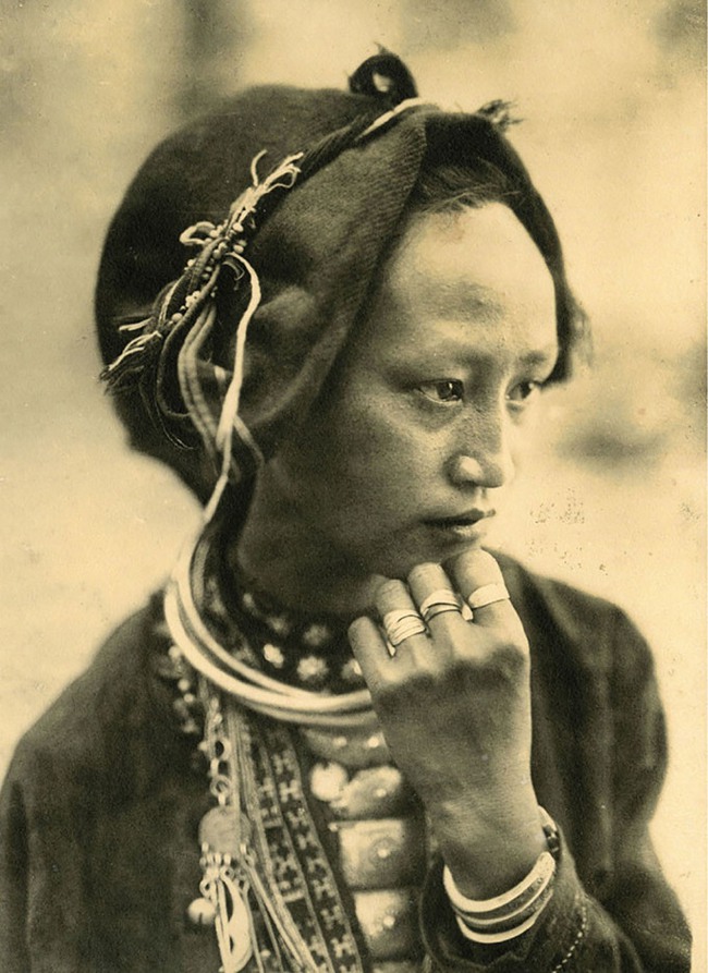 Loạt ảnh hiếm ít người biết về phụ nữ Việt hơn 100 năm trước - Ảnh 2.