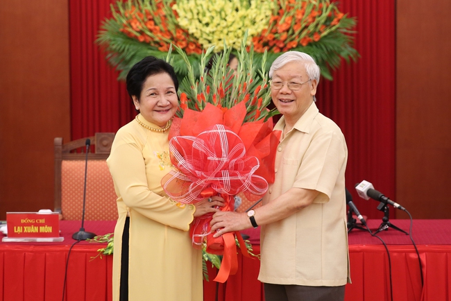 Họp báo chương trình Tự hào Nông dân Việt Nam 2022: Dấu ấn 10 năm sát cánh, tôn vinh nông dân Việt - Ảnh 1.