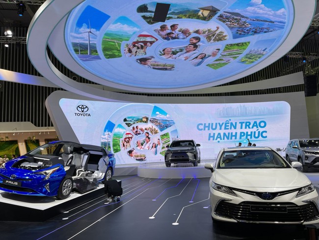 14 thương hiệu lớn góp mặt tại Triển lãm Ô tô Việt Nam 2022 - Ảnh 1.