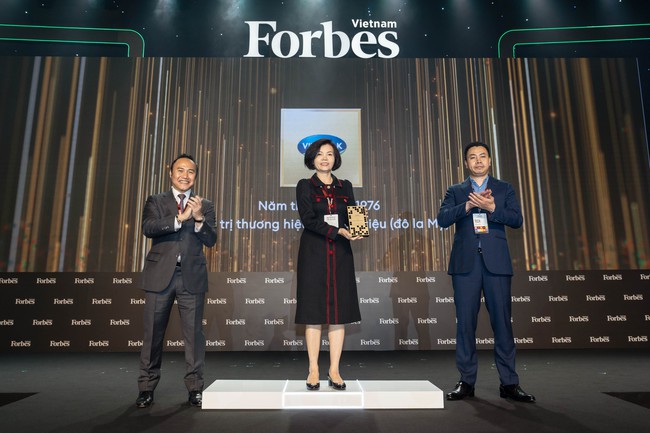 VINAMILK – thương hiệu tỷ USD duy nhất trong TOP 25 thương hiệu F&B dẫn đầu của FORBES Vi ệt Nam - Ảnh 3.