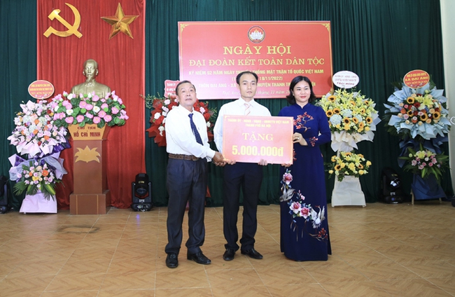 Một thôn ở huyện Thanh Trì đạt danh hiệu &quot;thôn văn hóa&quot; 12 năm liên tục - Ảnh 1.