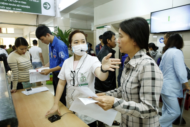 Chính sách mới về khám chữa bệnh, đấu thầu, đăng ký thường trú, tạm trú... có hiệu lực từ tháng 1/2024 - Ảnh 3.