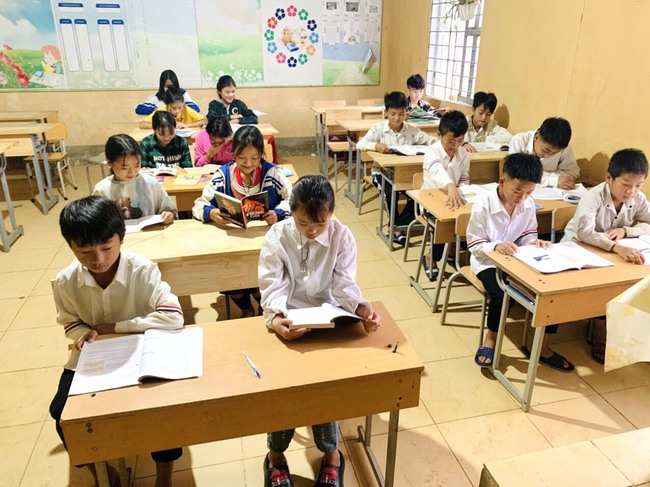 Điện Biên Đông: Nâng cao chất lượng học sinh chuyên cần ở trường vùng cao   - Ảnh 3.
