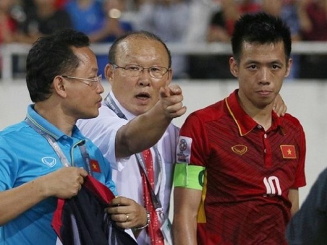 Lộ diện “quân bài tẩy” của HLV Park Hang-seo tại AFF Cup 2022 - Ảnh 1.