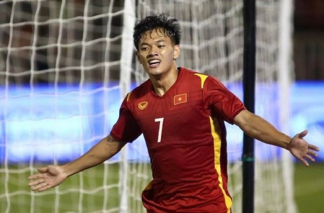 4 &quot;sao mai&quot; góp mặt ở ĐT Việt Nam, ai sẽ trụ lại AFF Cup 2022? - Ảnh 2.