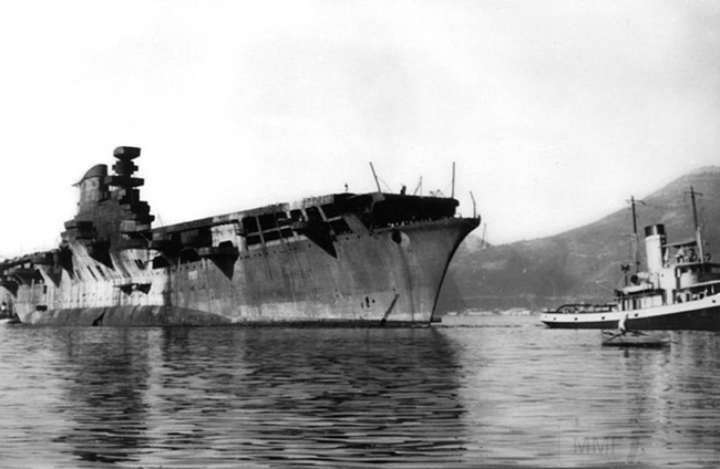 Những tàu sân bay “chưa xông trận đã chìm” của quân phát xít trong Thế chiến 2 - Ảnh 2.