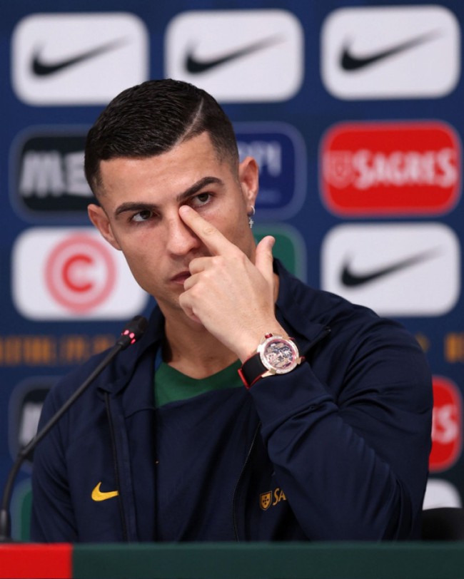 Ronaldo lần đầu lên tiếng sau tuyên bố sốc về MU, thận trọng ở World Cup 2022 - Ảnh 2.