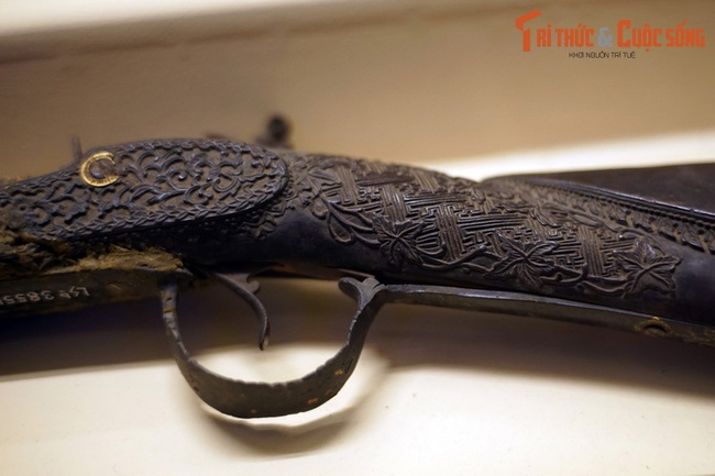 Soi chi tiết hai khẩu súng săn của vua Minh Mạng và Tự Đức - Ảnh 7.