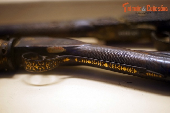 Soi chi tiết hai khẩu súng săn của vua Minh Mạng và Tự Đức - Ảnh 11.