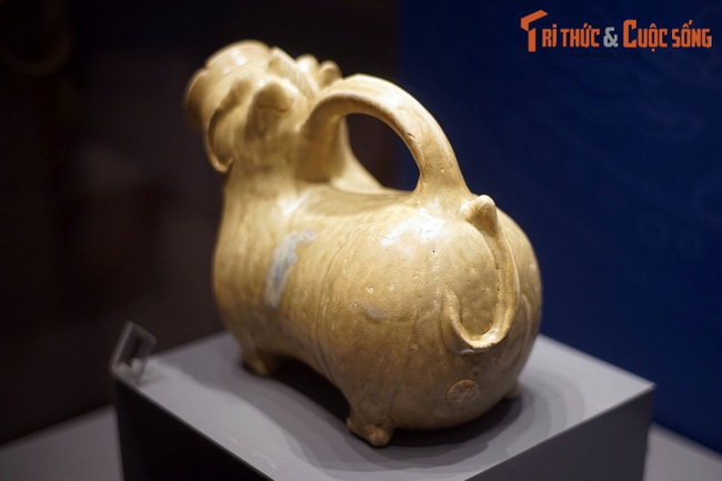 Soi vật dụng lạ lùng dành cho quý ông Việt 2.000 năm trước - Ảnh 7.