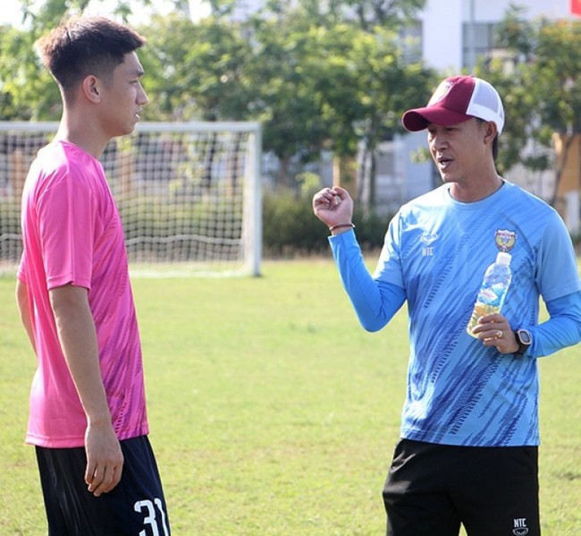 CLB Nam Định khuấy đảo V.League: Chiêu mộ 8 ngôi sao gồm những ai? - Ảnh 2.