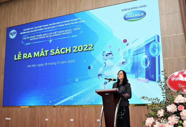 Dự án Phát triển Báo chí Việt Nam tổ chức ra mắt sách năm 2022 - Ảnh 1.