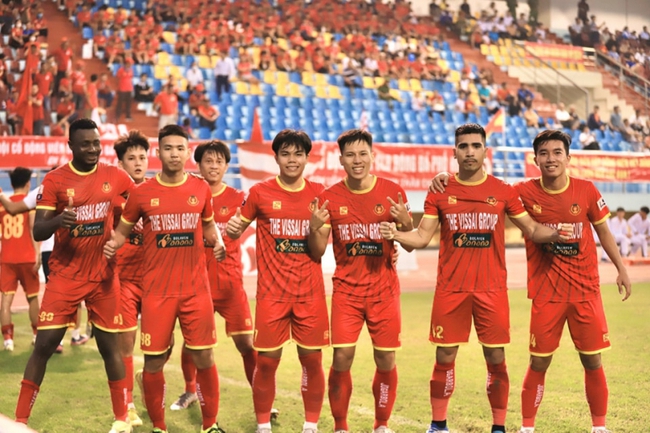 Quang Hải rời Pau FC, hồi hương khoác áo tân binh V.League? - Ảnh 2.