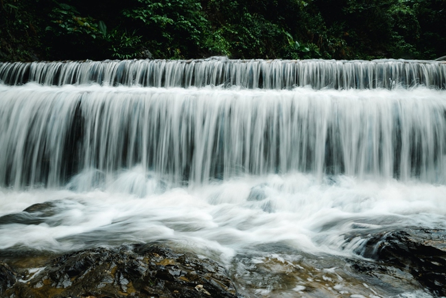 Khu du lịch sinh thái Công Trời Đông Giang lập kỷ luật Việt Nam với nhiều thác nước tự nhiên nhất - Ảnh 3.