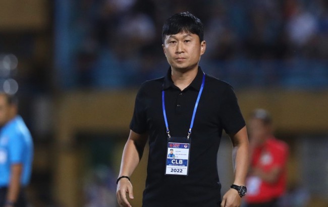 Chia tay HLV Chun Jae-ho, Hà Nội FC đón thuyền trưởng ngoại quốc &quot;khủng&quot;? - Ảnh 1.