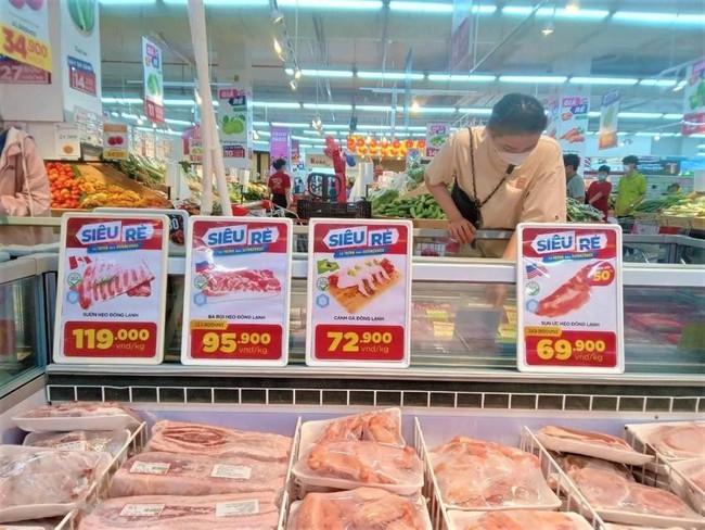 Việt Nam liên tục giảm nhập khẩu thịt heo - Ảnh 1.