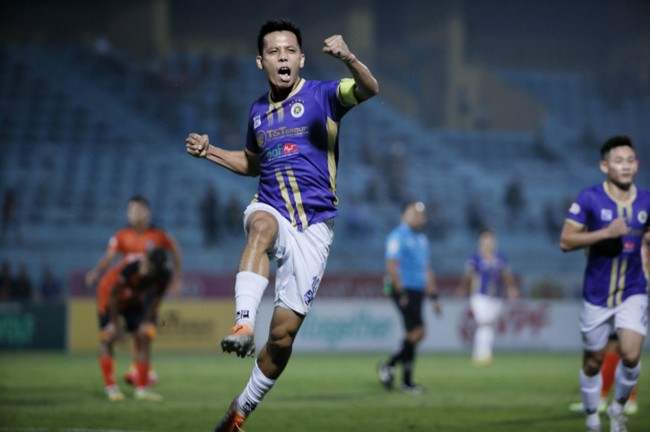 Kịch bản điên rồ khiến Hà Nội FC mất chức vô địch V.League 2022? - Ảnh 3.