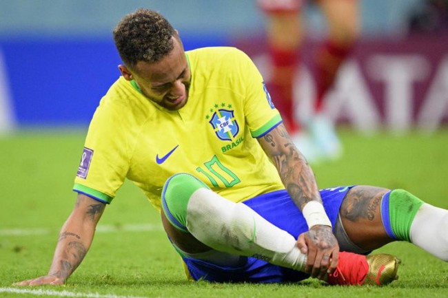 Chấn thương diễn biến nặng, Neymar chia tay World Cup 2022? - Ảnh 1.