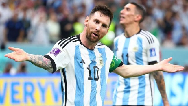 Messi đi bộ, gãi mông vẫn đưa Argentina vào chung kết World Cup 2022 - Ảnh 2.