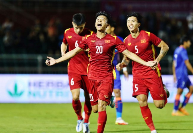Nếu ĐT Việt Nam và đối thủ bằng điểm, AFF Cup 2022 phân định thứ hạng ra sao? - Ảnh 1.