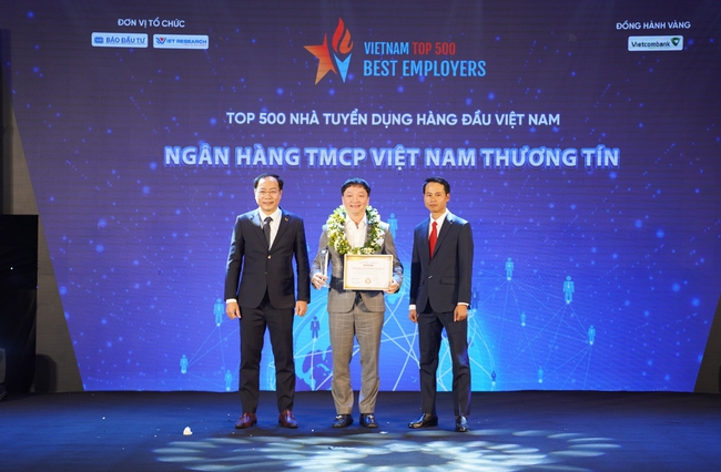 Vietbank vào Top 100 nhà tuyển dụng hàng đầu Việt Nam 2022 - Ảnh 1.