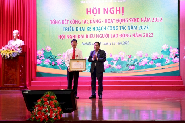 PVFCCo góp phần vô cùng quan trọng vào thành công chung của Petrovietnam trong năm 2022 - Ảnh 1.