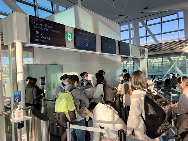 Tổ chức chuyến bay miễn phí đưa người dân tại Nhật về quê đón Tết - Ảnh 1.