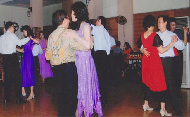 Phong trào khiêu vũ ở Hà Nội xưa - Ảnh 3.