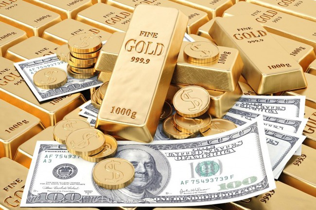Lãi suất tăng, nhà đầu tư bán vàng chuyển tiền vào ngân hàng - Ảnh 1.
