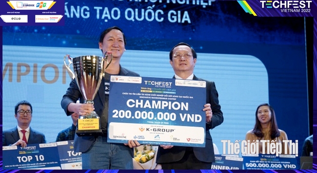 Công ty Finan đã xuất sắc giành giải Quán quân với giải pháp Sổ Bán Hàng. Ảnh: Trần Khánh