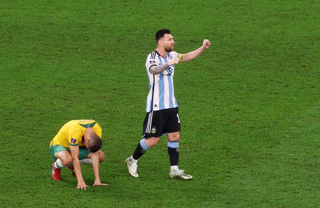 Messi ghi bàn đưa Argentina vào vòng sau - Ảnh 1.