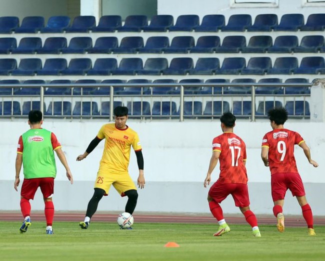 Cầu thủ thứ 2 chia tay ĐT Việt Nam trước thềm AFF Cup 2022 là ai? - Ảnh 1.
