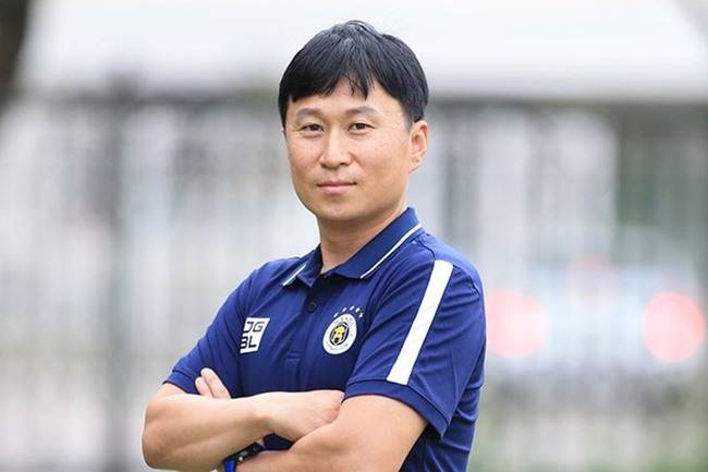 Tân HLV người Hàn Quốc của Hà Nội FC ở mùa giải 2023 là ai? - Ảnh 1.