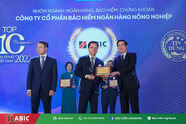 Bảo hiểm Bảo an tín dụng được vinh danh Top 10 Sản phẩm – Dịch vụ Tin dùng Việt Nam - Ảnh 2.