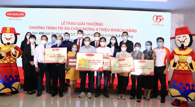 Dai-ichi Life Việt Nam trao giải thưởng chương trình tri ân 4 triệu khách hàng - Ảnh 3.