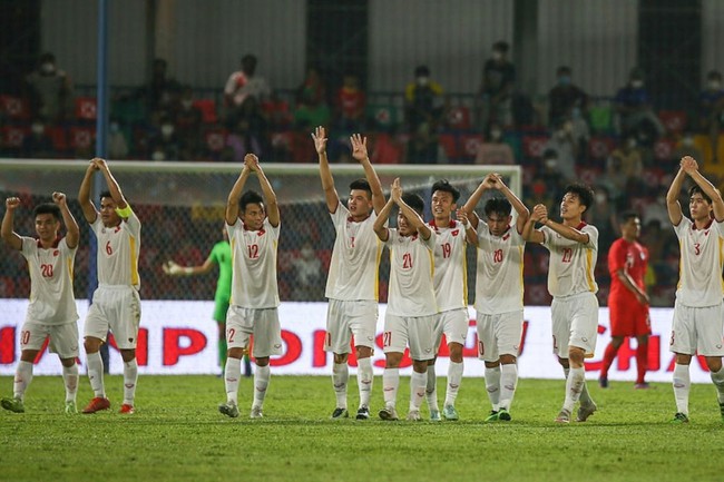 Báo chí Đông Nam Á “ngả mũ” thán phục màn trình diễn của U23 Việt Nam - Ảnh 1.