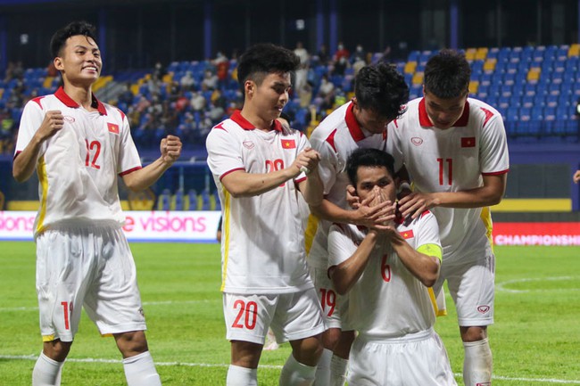 Tin tối (20/2): Lộ diện đối thủ tiềm năng của U23 Việt Nam tại vòng bán kết - Ảnh 1.