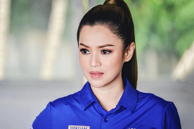 Ngắm nữ đại gia xinh đẹp hứa thưởng đậm nếu U23 Lào đánh bại U23 Thái Lan - Ảnh 1.