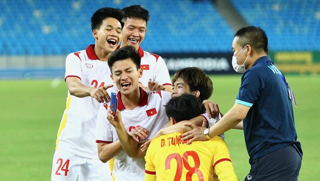 Trần Liêm Điều và 21 phút lịch sử của bóng đá Việt Nam - Ảnh 3.