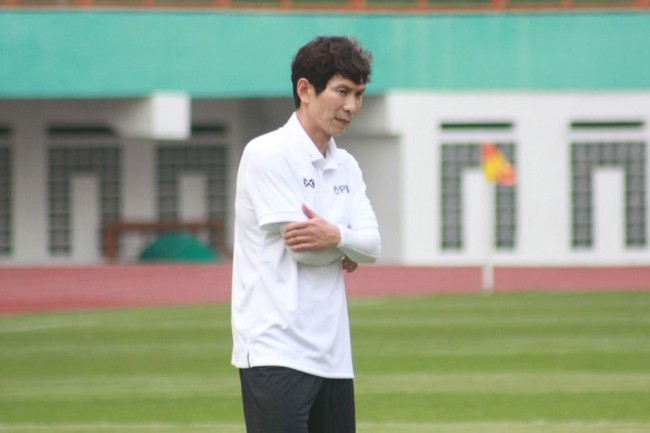 Tin tối (26/2): Chi tiết hợp đồng giữa VFF với người thay thầy Park dẫn dắt U23 Việt Nam - Ảnh 1.