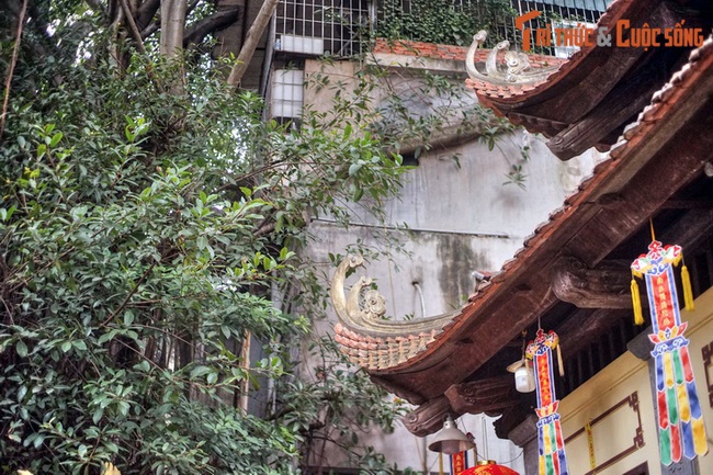 Chuyện lịch sử ly kỳ của ngôi chùa cạnh nhà thờ Lớn Hà Nội - Ảnh 2.